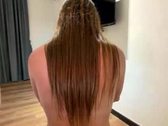 karinaaaxx — Chaturbate stream photo (Mar 2026)