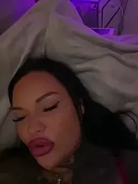 _MelinaCurves_ — Stripchat stream photo (Mar 2026)