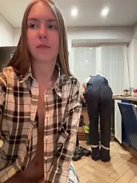 PUSSYZIP — Stripchat stream photo (Apr 2025)