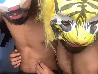 NISHU_AND_AKSH — вебкам-модель онлайн на stripchat