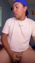 Alusexx1 — Cam4 stream photo (Apr 2026)