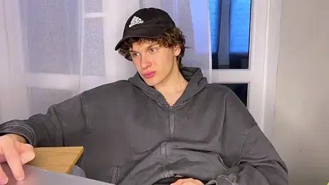 alyx_garden — вебкам-модель онлайн на stripchat