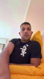 Milan322 — вебкам-модель онлайн на cam4