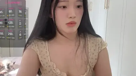 rose-u — Stripchat stream photo (Nov 2025)