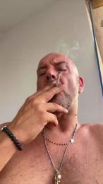 UltimoNa — вебкам-модель онлайн на cam4