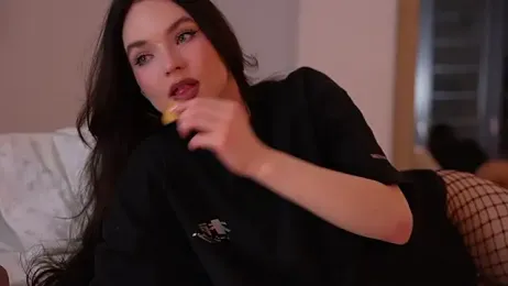 ibiddi — Stripchat stream photo (Mar 2026)