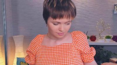 MaeBudlong — Cam4 profile photo