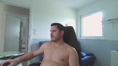 capuch67 — Cam4 stream photo (Apr 2026)