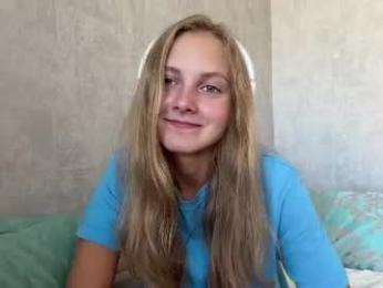 neelyschwartzenbur — Chaturbate stream photo (Sep 2026)