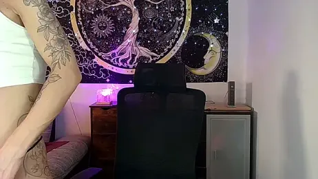 -Jeany- — вебкам-модель онлайн на stripchat