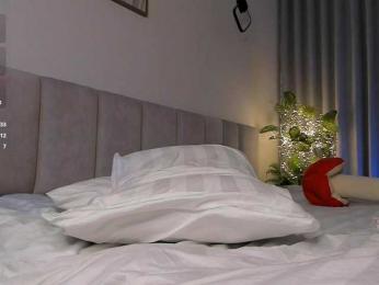 PLUXURY- — Bongacams stream photo (Mar 2026)