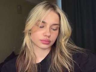 katerinepulkkinen — вебкам-модель онлайн на camsoda