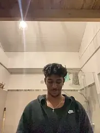 axel_black03 — вебкам-модель онлайн на stripchat