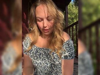amberbenz — Bongacams stream photo (Aug 2026)