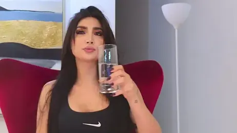 _BellaDonna_ — вебкам-модель онлайн на stripchat