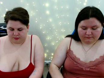 BeckyAndEllen — вебкам-модель онлайн на bongacams