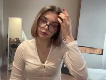 AlbaMihelcic — Bongacams stream photo (Aug 2026)