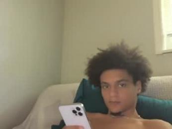 lightskinwithgirth — Chaturbate profile photo