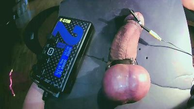 ballsring4 — вебкам-модель онлайн на cam4