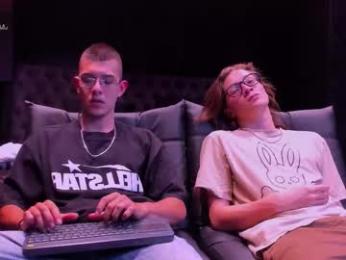 web_gammer_ — вебкам-модель онлайн на chaturbate