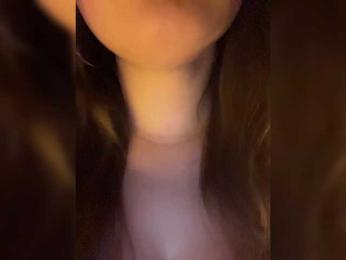 little-devil — вебкам-модель онлайн на bongacams