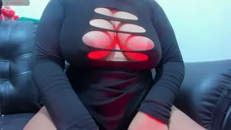 Amani_Bakir — вебкам-модель онлайн на stripchat