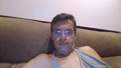 mickjota — Cam4 stream photo (Aug 2026)