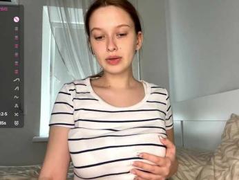 HanaHaeussler — вебкам-модель онлайн на bongacams