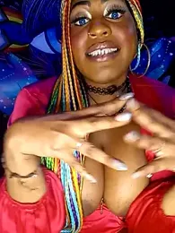 AmazonianMistress — Stripchat stream photo (Jun 2026)