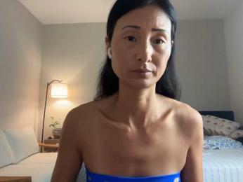 UnchartedSecret — вебкам-модель онлайн на bongacams
