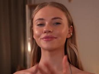 inspiration_in_frame — Chaturbate stream photo (Apr 2026)