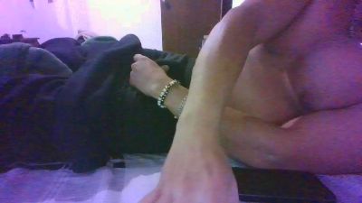 leon23_hot — Cam4 stream photo (Dec 2025)