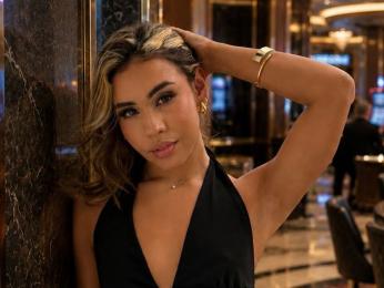 EmmaDove — Livejasmin stream photo (May 2026)