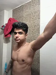 Yashhhh_69 — Stripchat stream photo (Aug 2026)