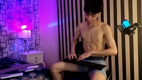 Twink_Sebas7 — Stripchat stream photo (Jun 2026)