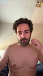Xueks — Cam4 stream photo (Aug 2025)