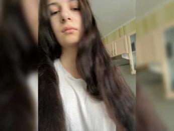Alisia4 — Bongacams stream photo (Apr 2026)