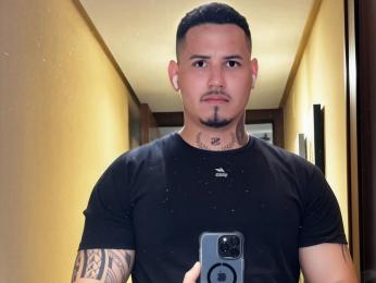 YoucefThompson — вебкам-модель онлайн на livejasmin