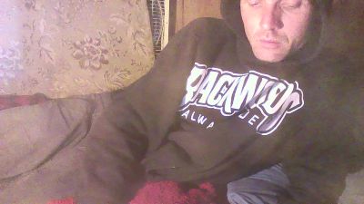 thighwalker — Cam4 stream photo (Apr 2026)