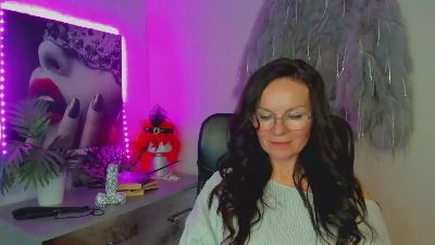 Helen_Wild — Cam4 stream photo (Mar 2026)