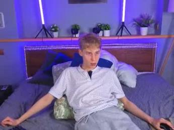 toxicpassion — вебкам-модель онлайн на chaturbate