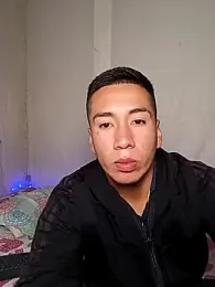 AprilFtMax — Stripchat stream photo (Jun 2025)