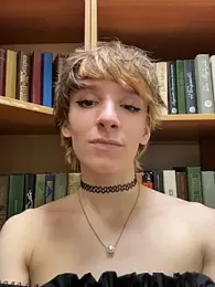 Liya__Love — Stripchat stream photo (May 2026)