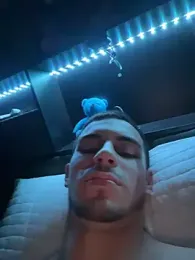 daddyshomeee_ — вебкам-модель онлайн на stripchat