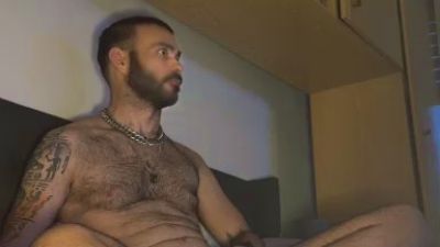 jacket_man — вебкам-модель онлайн на cam4