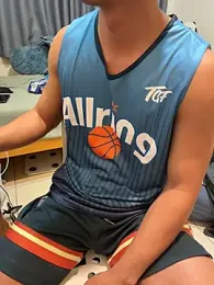 Blake0227 — вебкам-модель онлайн на stripchat