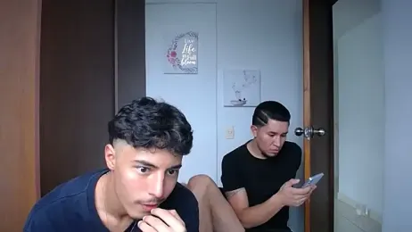 top_jax1 — вебкам-модель онлайн на stripchat