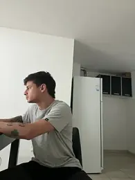 coooouplessj — Stripchat stream photo (May 2025)