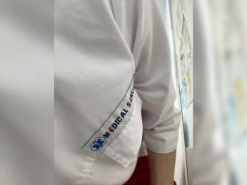 Amelia757 — вебкам-модель онлайн на bongacams