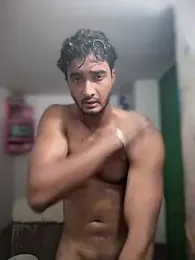 brownieboyh9 — вебкам-модель онлайн на stripchat